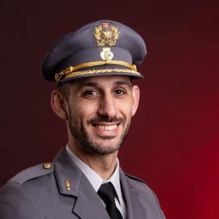 TENENTE-CORONEL DE ARTILHARIA PSICÓLOGO | OF-4 CARLOS CASQUINHA